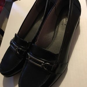 Life Stride Loafers